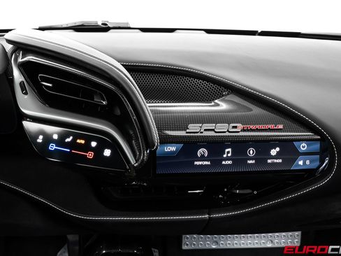 Used 2024 Ferrari SF90 Stradale AWD/4WD image 38