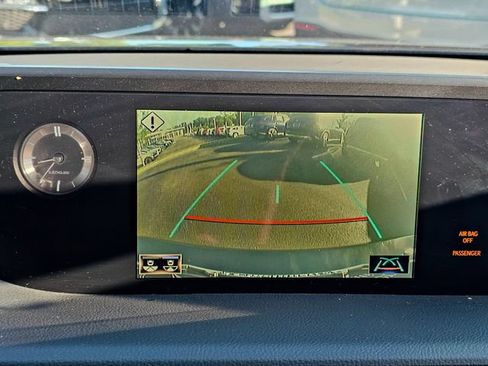 Used 2021 Lexus ES 250 w/ Premium Package AWD/4WD image 39