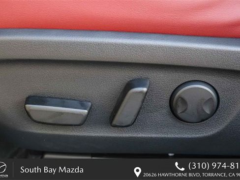 New 2026 MAZDA MAZDA3 Carbon image 23