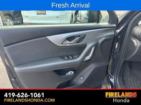 Used 2020 Chevrolet Blazer LT FWD image 15