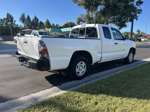 Used 2011 Toyota Tacoma 2WD Access Cab w/ Convenience Pkg image 3