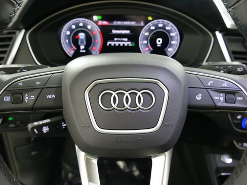 Used 2024 Audi Q5 2.0T Premium Plus AWD/4WD image 17