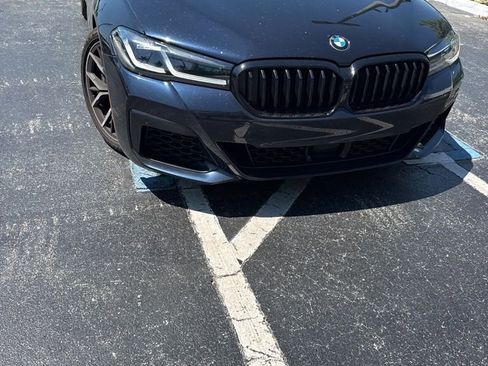 Used 2021 BMW M550i xDrive w/ Executive Package image 9