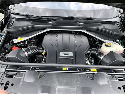 Used 2023 Land Rover Range Rover Autobiography AWD/4WD image 9