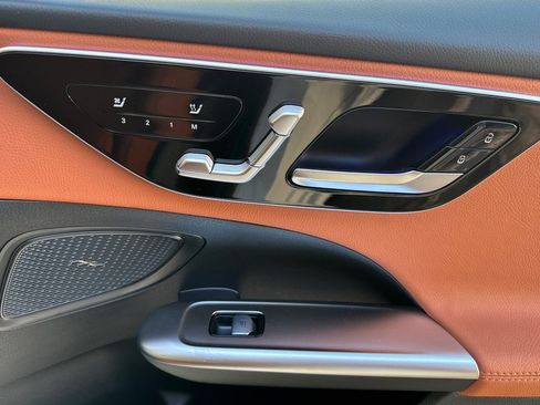 New 2026 Mercedes-Benz C 300 Sedan image 32