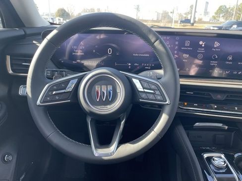 New 2025 Buick Envision Avenir image 10