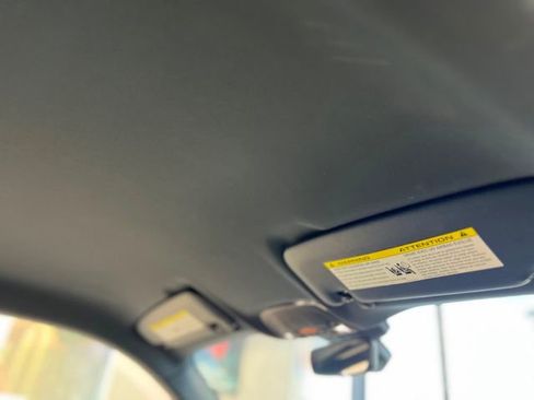 Used 2018 Porsche 718 Cayman w/ Light Design Package image 31