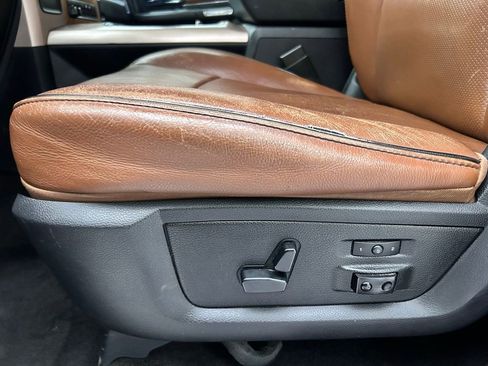 Used 2017 RAM 3500 Laramie Longhorn w/ Snow Chief Group image 16