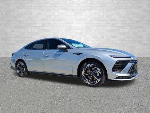 New 2026 Hyundai Sonata SEL image 1