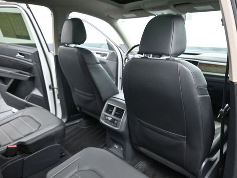 Used 2019 Volkswagen Atlas SEL Premium image 25