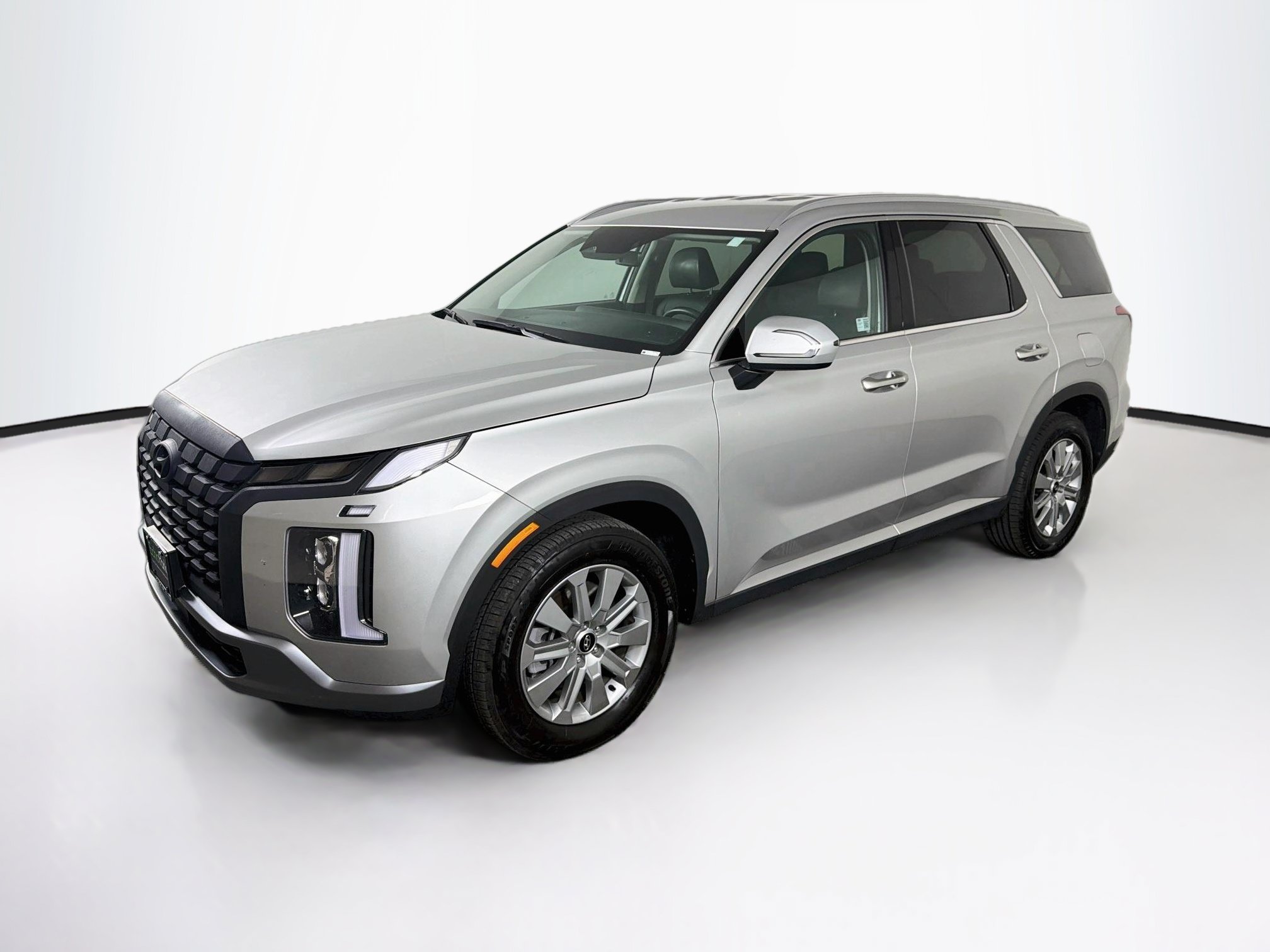 Used 2025 Hyundai Palisade SEL FWD image 3