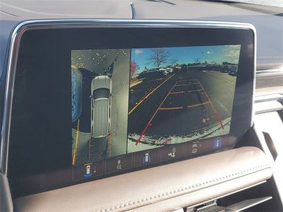 Certified 2022 GMC Yukon XL SLT w/ SLT Premium Package