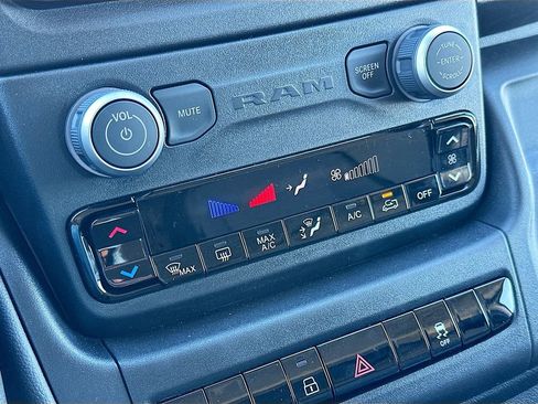 New 2026 RAM ProMaster 3500 w/ Convenience Group image 20