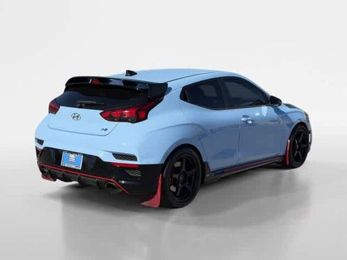 Used 2020 Hyundai Veloster N w/ Performance Package image 5