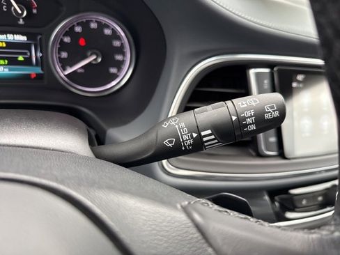 Used 2019 Buick Enclave Premium w/ Experience Buick Package image 26