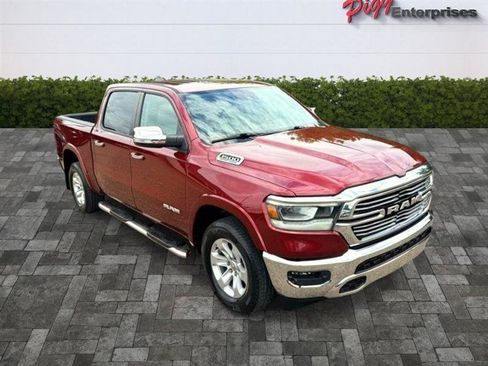 Used 2021 RAM 1500 Laramie AWD/4WD image 2