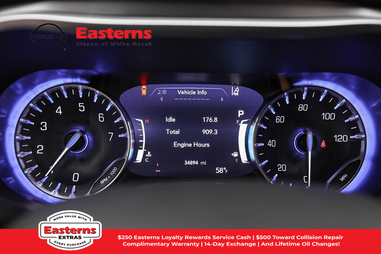 Used 2024 Chrysler Pacifica Touring-L FWD image 17