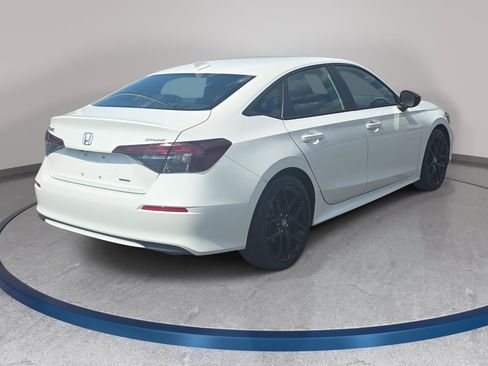 Used 2025 Honda Civic Sport image 5