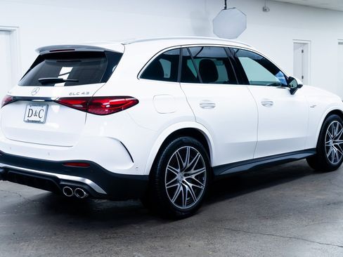 Used 2024 Mercedes-Benz GLC 43 AMG 4MATIC image 6