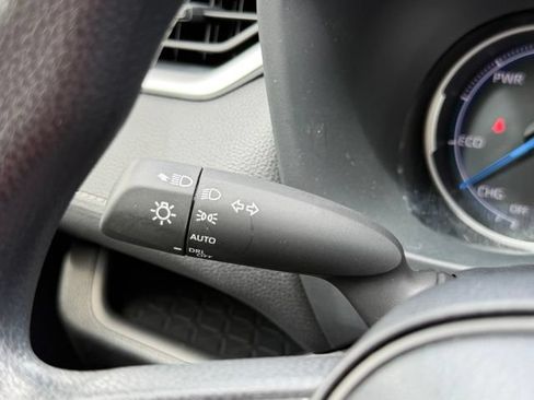 Certified 2025 Toyota RAV4 XLE AWD/4WD image 26