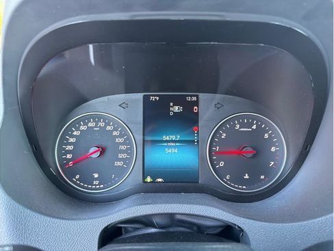Used 2021 Mercedes-Benz Sprinter 2500 image 10