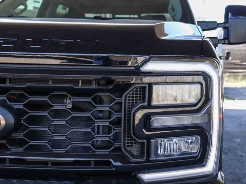 New 2025 Ford F350 Lariat w/ Lariat Ultimate Package image 7