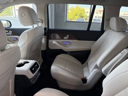 New 2026 Mercedes-Benz GLS 450 4MATIC image 31
