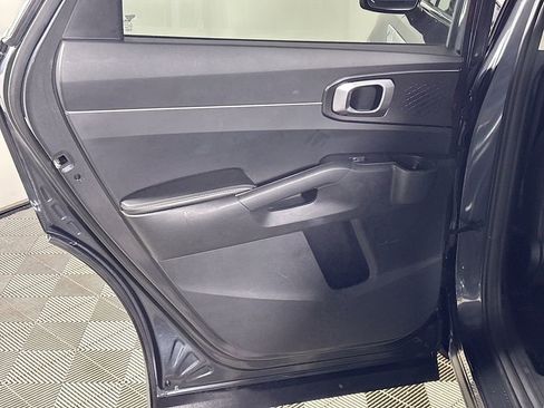 Used 2024 Kia Sorento S AWD/4WD image 19