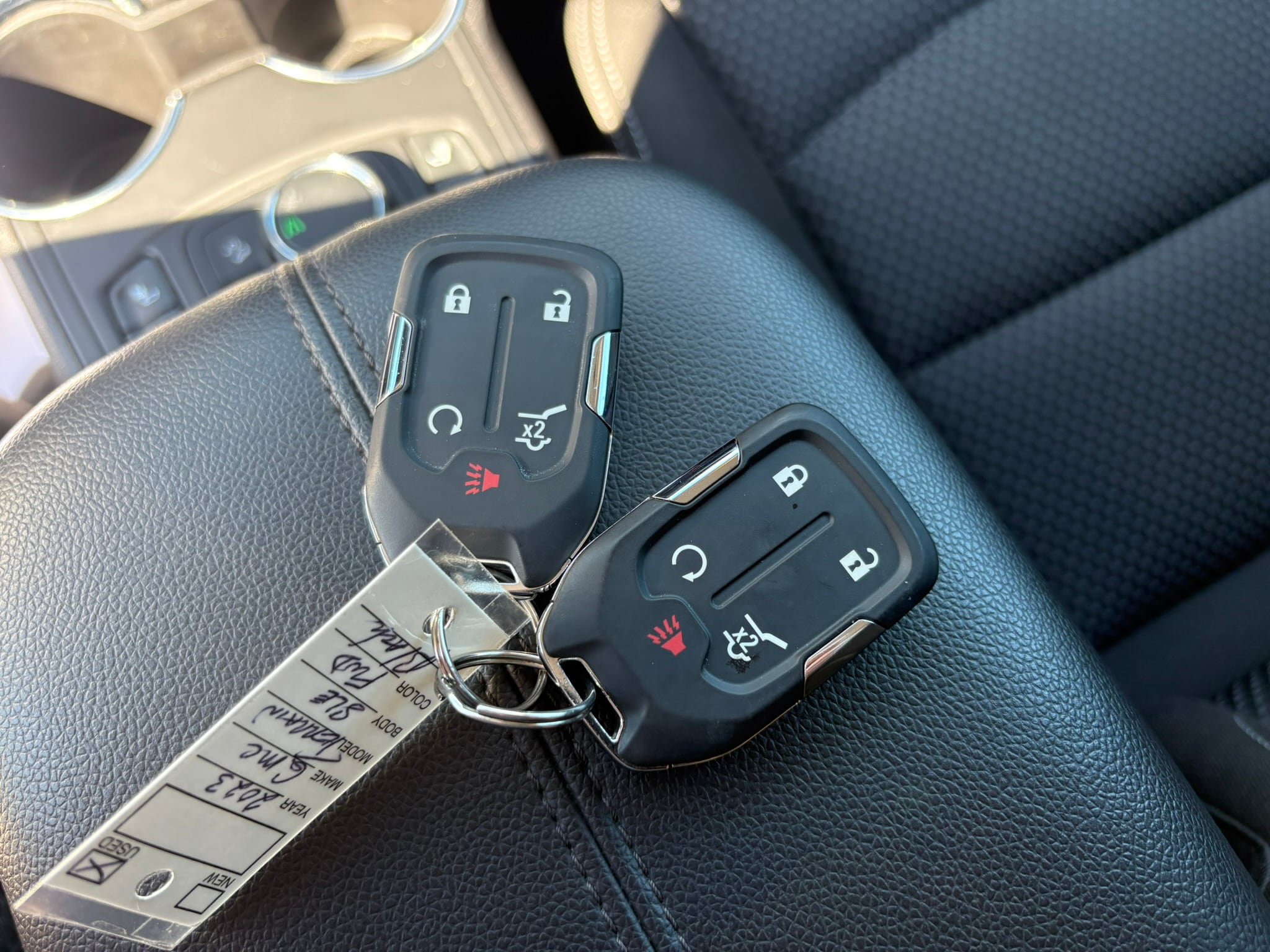 Used 2023 GMC Terrain SLE w/ Driver Convenience Package FWD image 25
