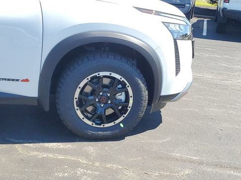 New 2026 Nissan Pathfinder Rock Creek AWD/4WD image 9