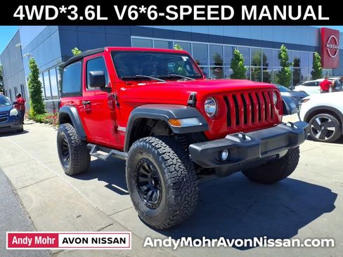 Used 2018 Jeep Wrangler Sport AWD/4WD image 2