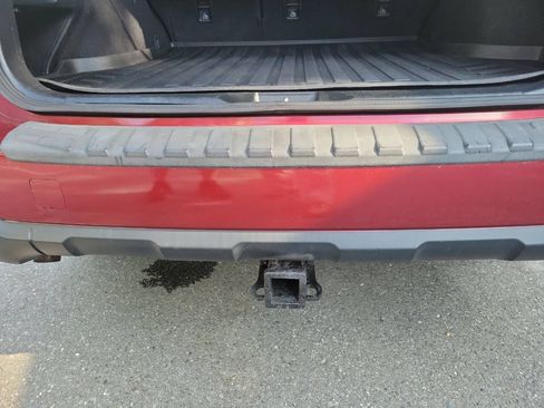 Used 2017 Subaru Outback 2.5i Premium AWD/4WD image 17