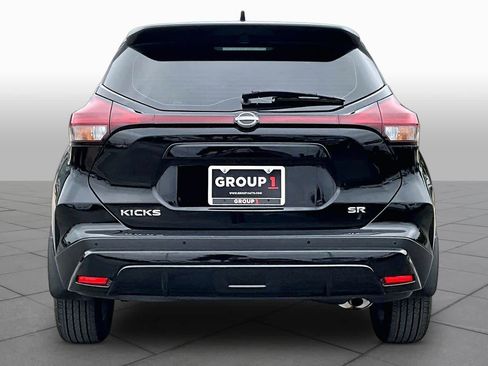 Used 2024 Nissan Kicks SR FWD image 5