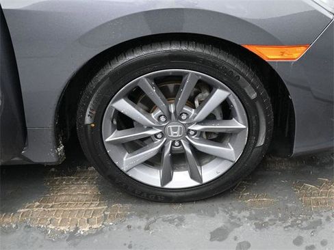 Used 2019 Honda Civic EX image 34