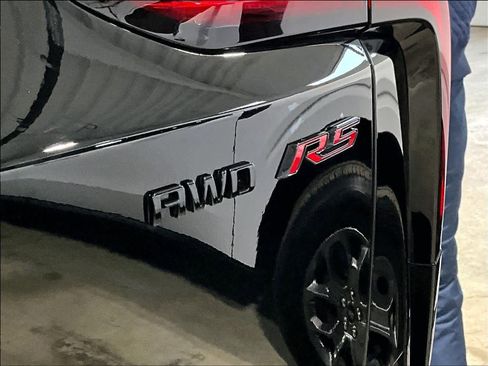 Used 2025 Chevrolet Blazer EV RS image 28