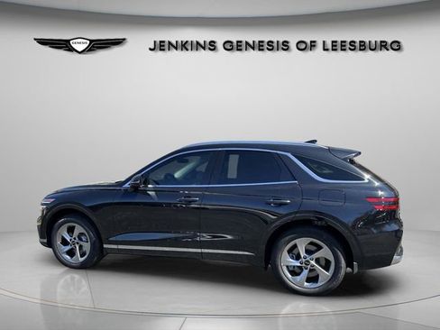 Used 2026 Genesis GV70 2.5T Select image 8