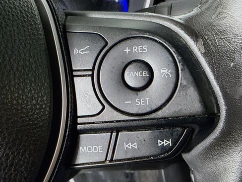 Used 2020 Toyota Corolla XSE FWD image 15