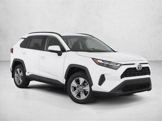 Used 2025 Toyota RAV4 XLE w/ Convenience Package AWD/4WD video 3