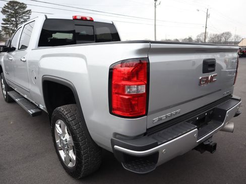 Used 2019 GMC Sierra 2500 Denali w/ Duramax Plus Package image 7