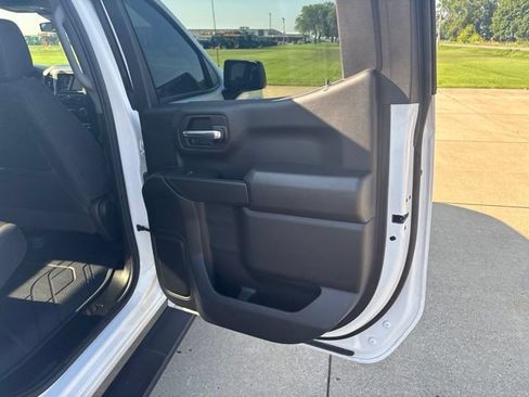 Used 2024 Chevrolet Silverado 1500 Custom AWD/4WD image 19