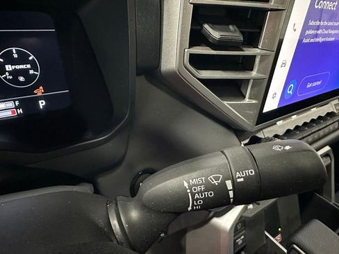 Used 2025 Toyota Tundra Platinum image 23