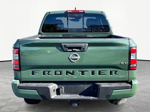 Used 2023 Nissan Frontier SV w/ Graphics Package image 6