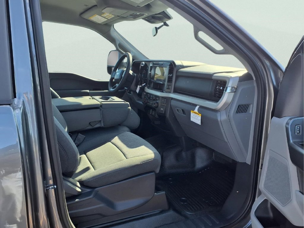 New 2027 Ford F250 XLT w/ Camper Package AWD/4WD image 18