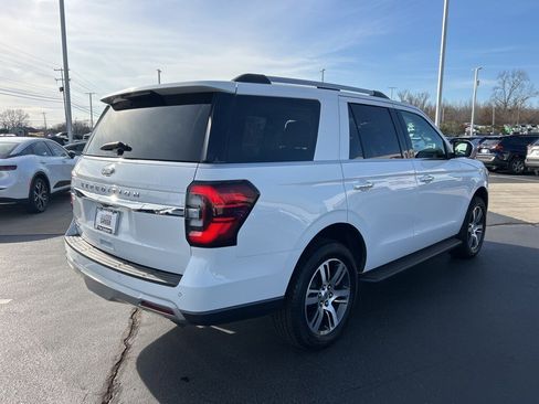 Used 2024 Ford Expedition Limited image 22