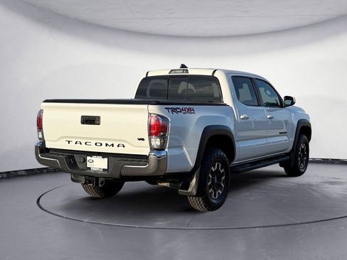 Used 2022 Toyota Tacoma TRD Off-Road image 7