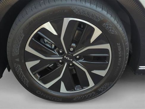 Used 2024 Kia EV6 Wind w/ Wind Technology Package image 24