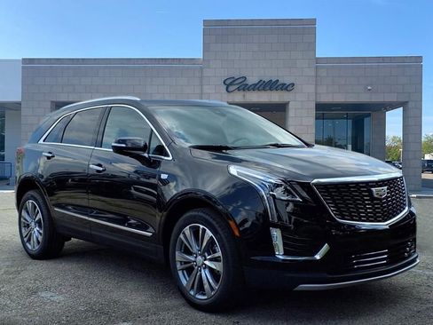 New 2025 Cadillac XT5 Premium Luxury w/ LPO, Floor Liner Package image 3