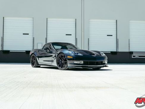Used 2013 Chevrolet Corvette ZR1 w/ 3ZR Preferred Equipment Group RWD image 18