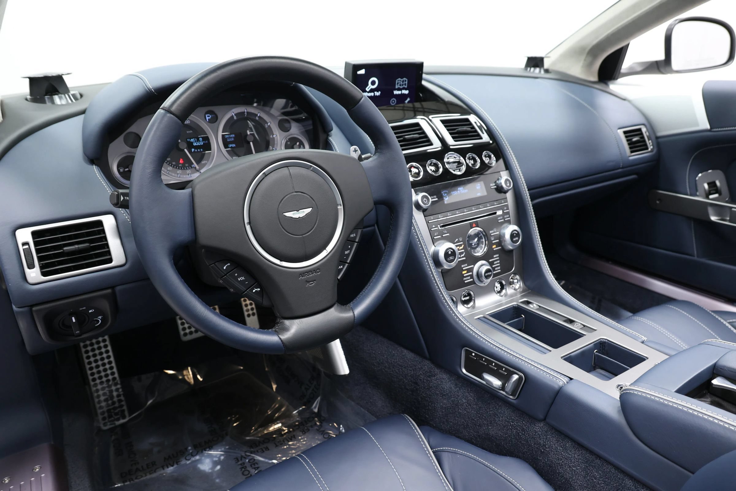 Used 2012 Aston Martin Virage Volante RWD image 22