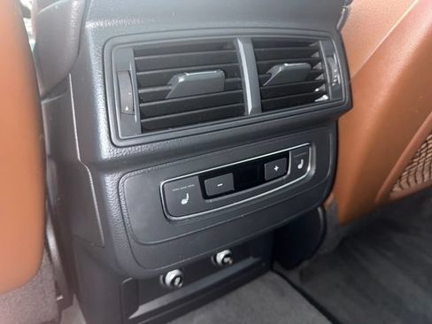 Used 2019 Audi Q7 3.0T Premium w/ Convenience Package AWD/4WD image 24
